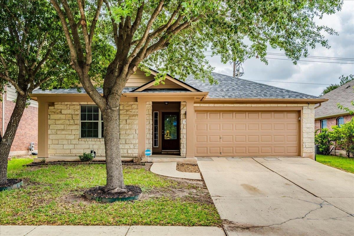View 1151 Stone Rim Loop in Stoneridge Sec 1 1151 Stone Rim Loop - front exterior - Luxury home in Stoneridge Sec 1, Buda, TX