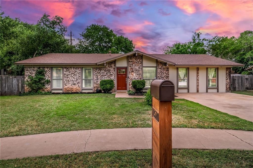 View 11510 Fast Horse Dr in Mesa Park Sec 04 11510 Fast Horse Dr - front exterior - Luxury home in Mesa Park Sec 04, Austin, TX
