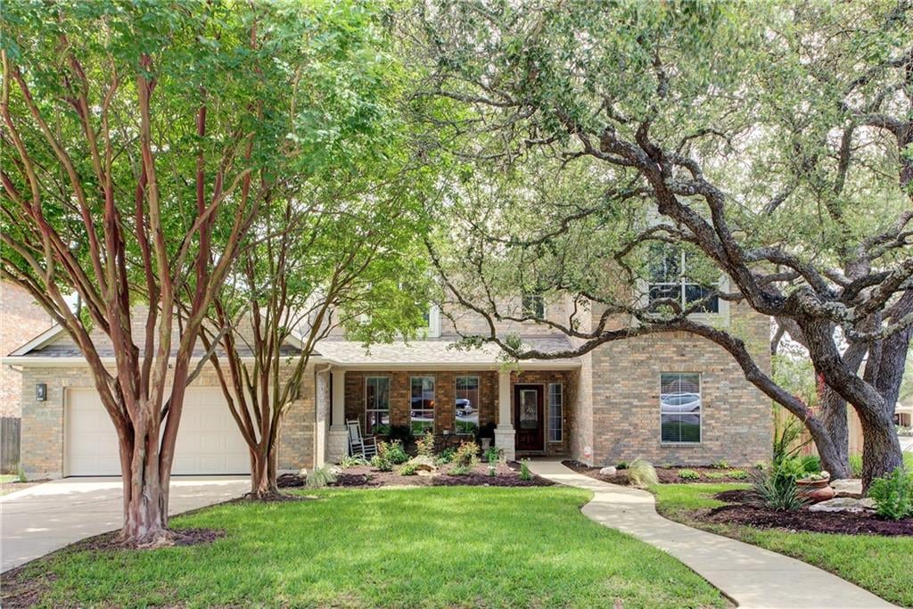 View 11513 Georgian Oaks Dr in Hielscher Sec 09 11513 Georgian Oaks Dr - front exterior - Luxury home in Hielscher Sec 09, Austin, TX