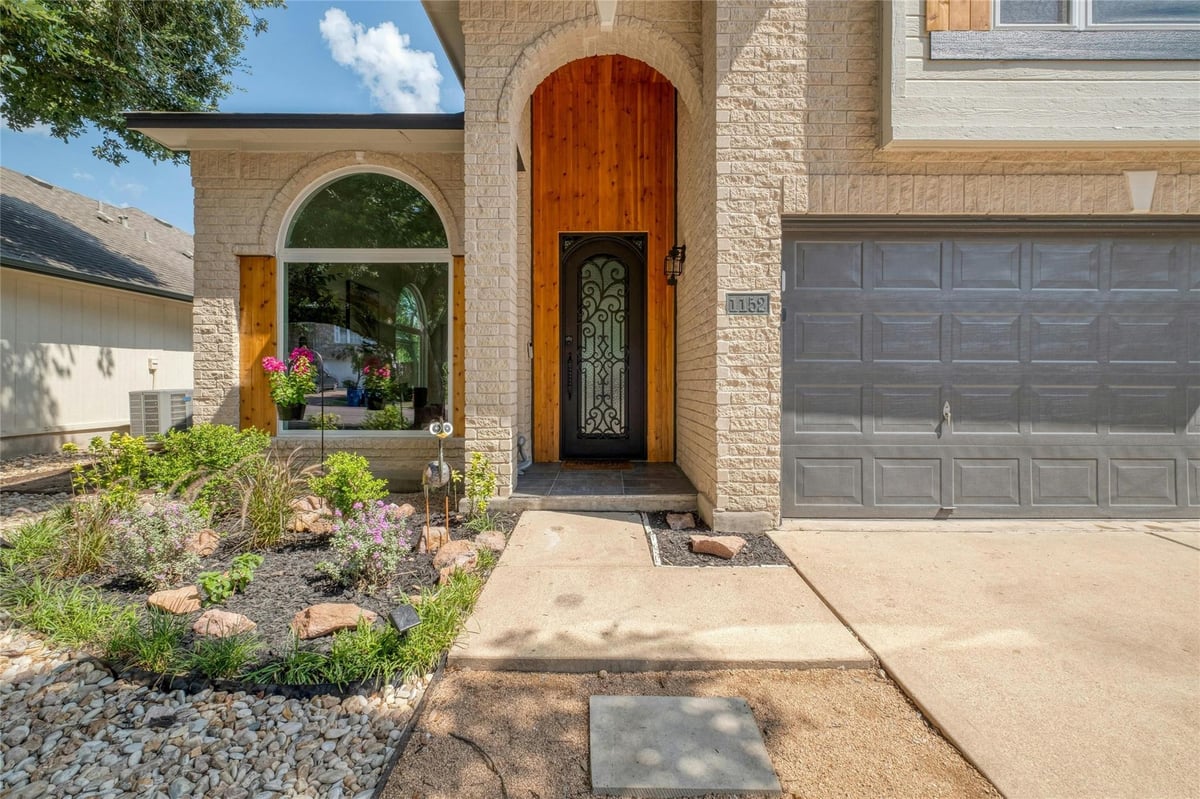 View 1152 Tetbury Ln in Parkwood Sec 01 Amd 1152 Tetbury Ln - front exterior - Luxury home in Parkwood Sec 01 Amd, Austin, TX