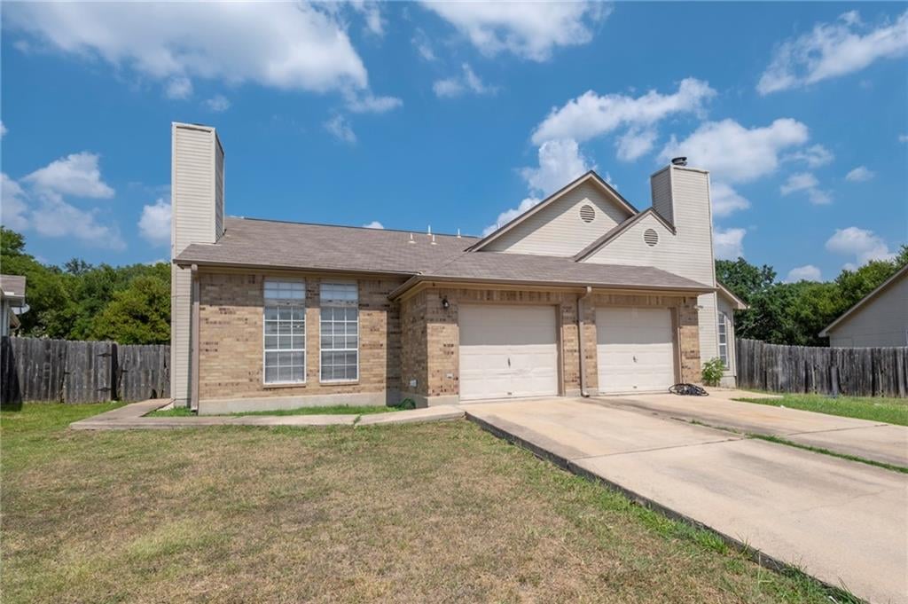 View 11523 Kempwood Dr in Tanglewood Estates 11523 Kempwood Dr - front exterior - Luxury home in Tanglewood Estates, Austin, TX