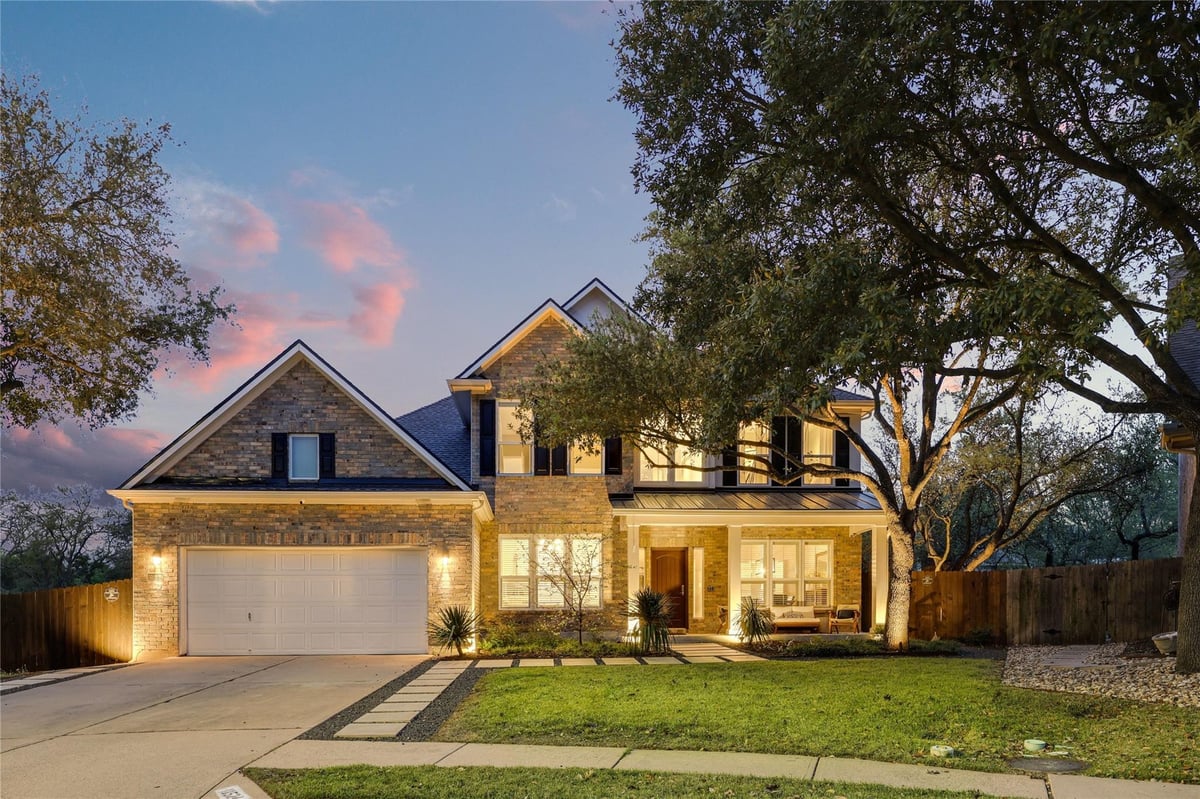 View 11524 Lafitte LN in Hielscher Sec 09 11524 Lafitte LN - front exterior - Luxury home in Hielscher Sec 09, Austin, TX