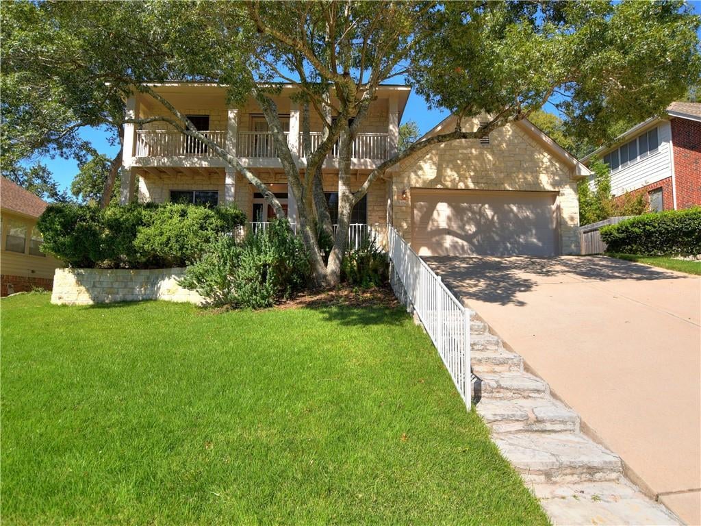 View 11528 Cedarcliffe Dr in Forest Sec 1 At The Villages O 11528 Cedarcliffe Dr - front exterior - Luxury home in Forest Sec 1 At The Villages O, Austin, TX