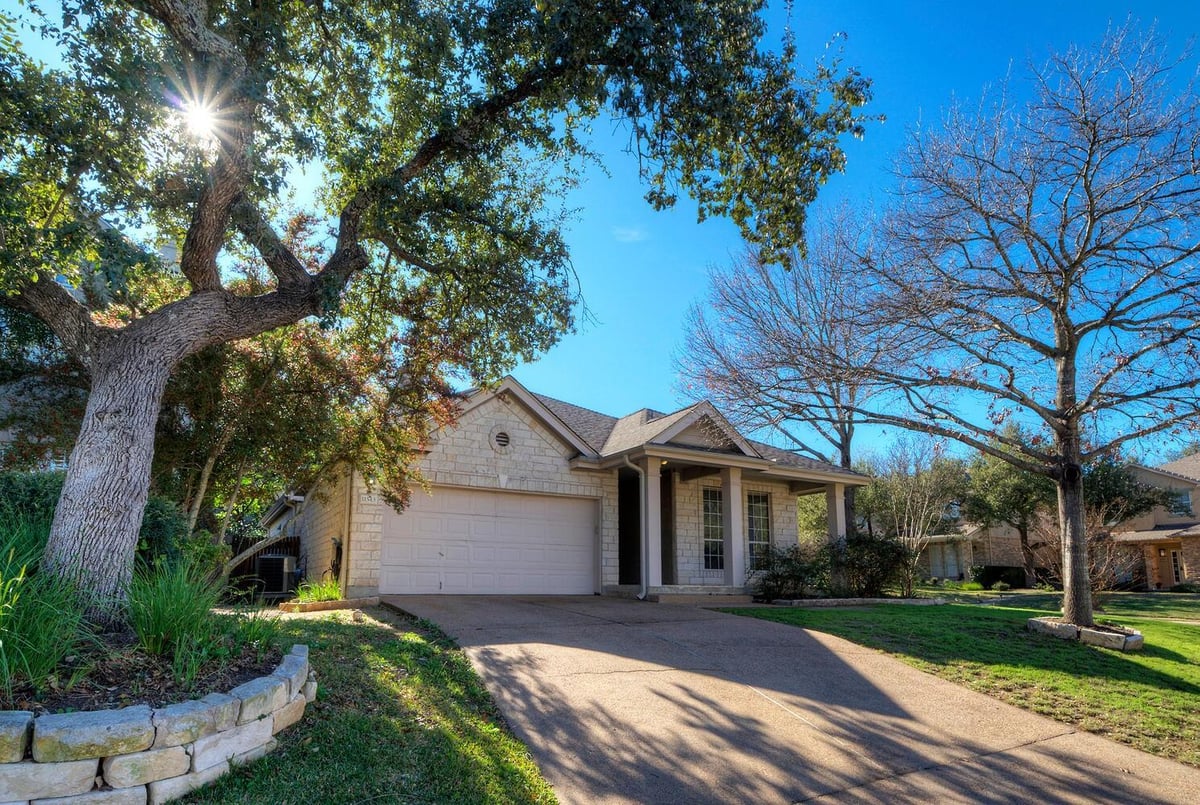 View 11543 Emerald Falls DR in Lake Pointe Sec 03 Ph 03 11543 Emerald Falls DR - front exterior - Luxury home in Lake Pointe Sec 03 Ph 03, Austin, TX