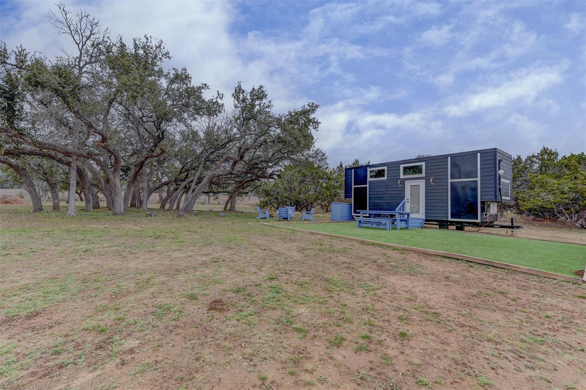 Living area at 1156 Narrows Rd - Forest View North, Blanco, TX