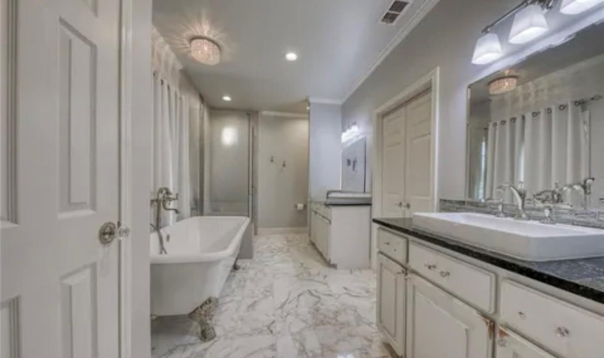 Bathroom at 1159 Astral Pt - 4 bed 3 bath home