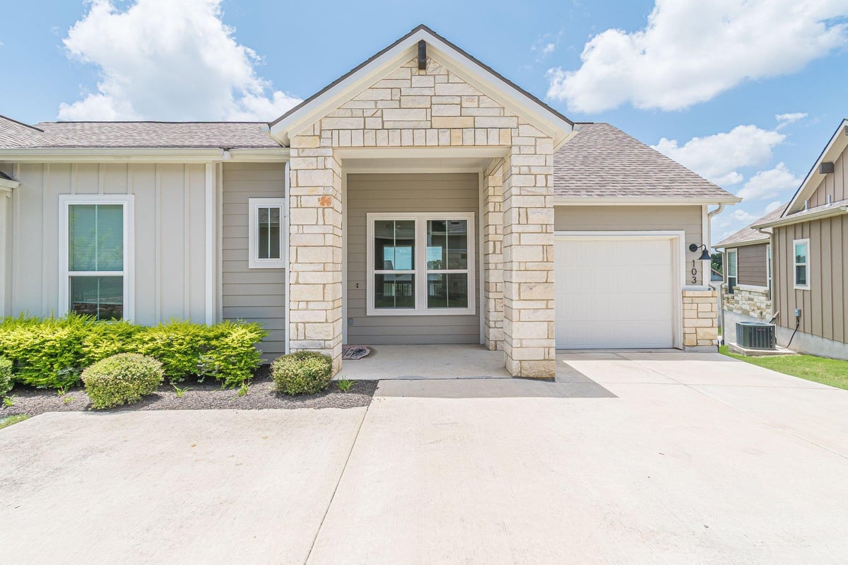 Living area at 116 Mulligan Dr Unit #103 - 3 bed 2 bath home