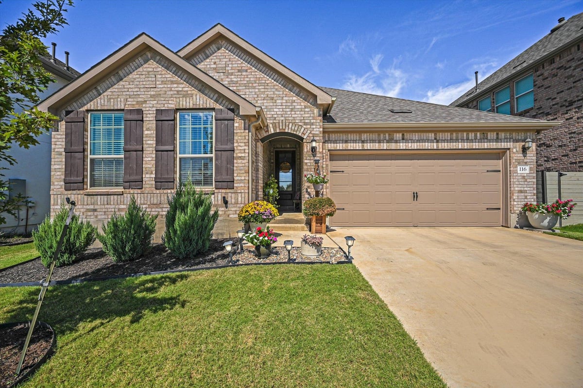 116 Peach Orchard LN, photo 1 of 39, Georgetown, Georgetown, TX