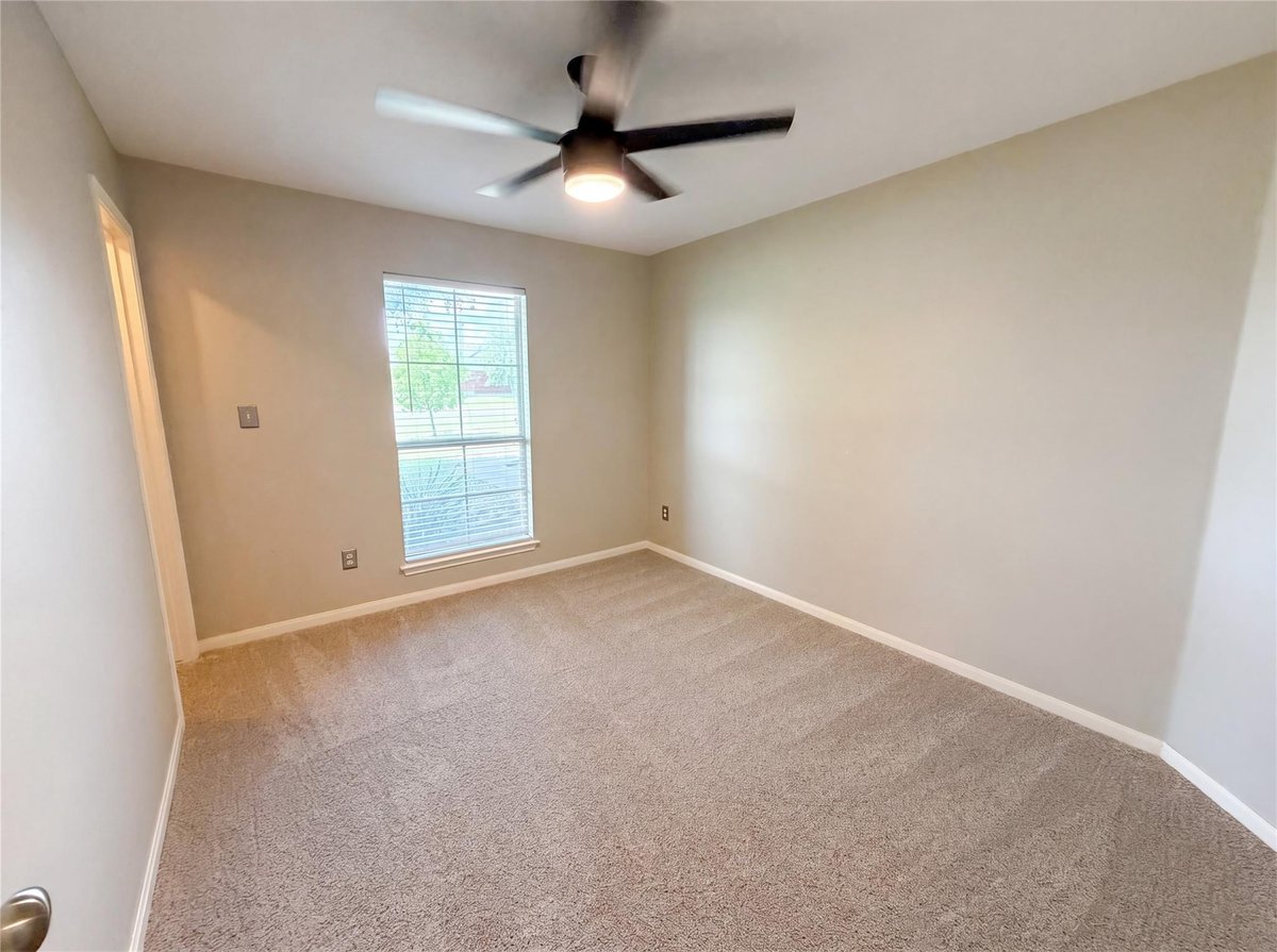 Primary bedroom at 116 San Jacinto - 3 bed 2 bath home