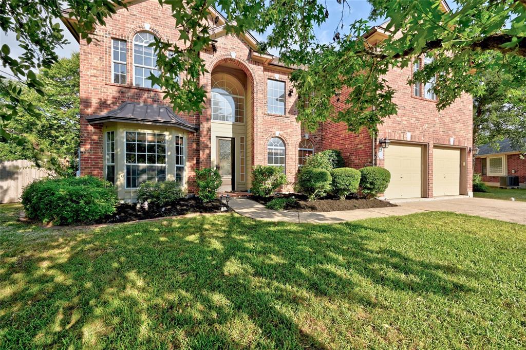 View 11604 Niemann Cv in Southland Oaks Sec 05 11604 Niemann Cv - front exterior - Luxury home in Southland Oaks Sec 05, Austin, TX