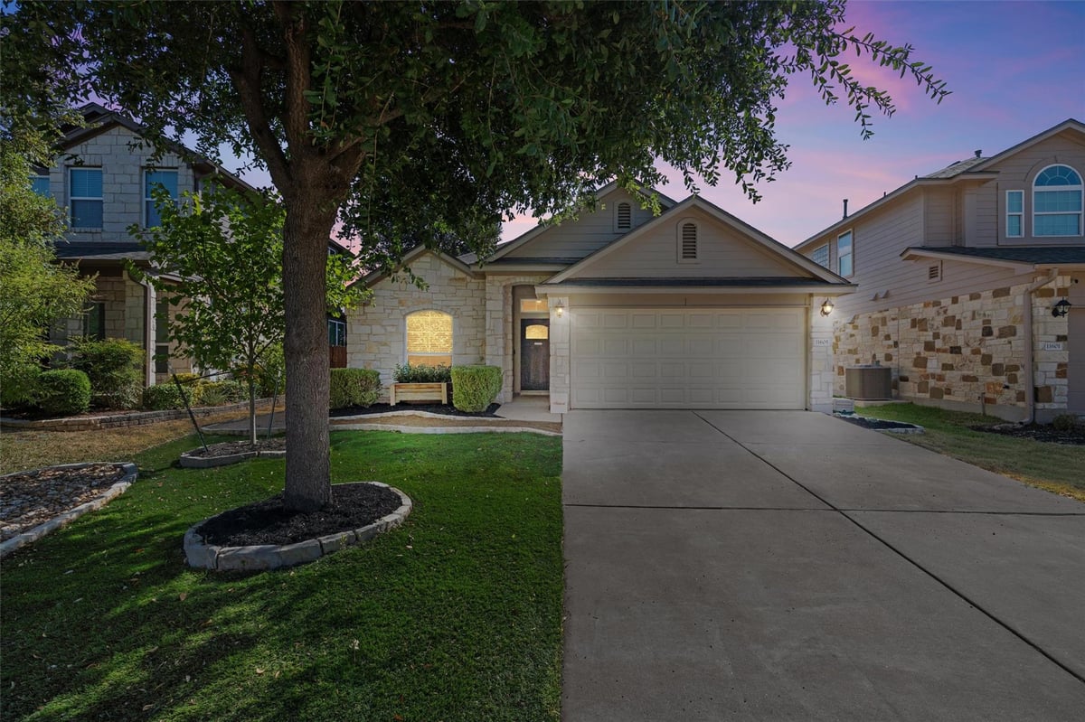 View 11605 Faubian LN in Avery Ranch Far West Ph 3 Sec 11605 Faubian LN - property photo 1 - Luxury home in Avery Ranch Far West Ph 3 Sec, Austin, TX