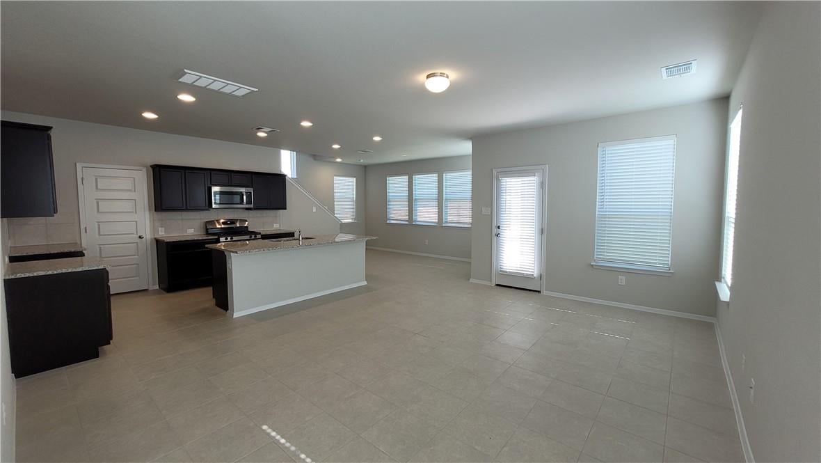 View 11605 Lago De Garda DR in Bella Fortuna 11605 Lago De Garda DR - property photo 1 - Luxury home in Bella Fortuna, Austin, TX