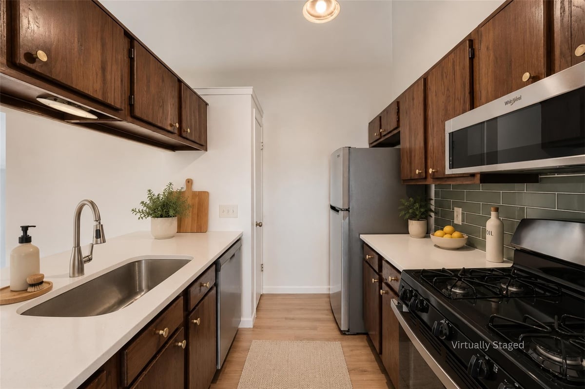 Primary bedroom at 11605 Poplar Cv - Walnut Ridge 02, Austin, TX