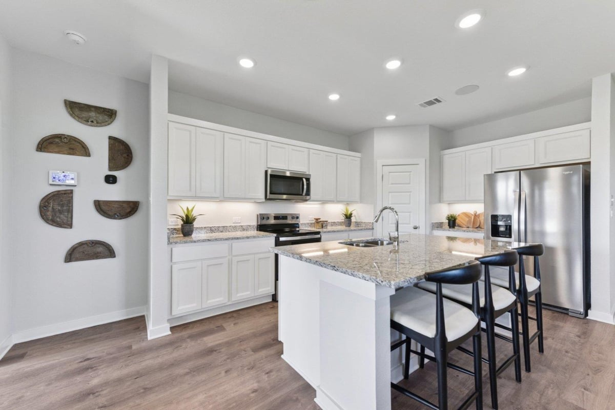 Living area at 117 Cutleaf Cv - 4 bed 2 bath home