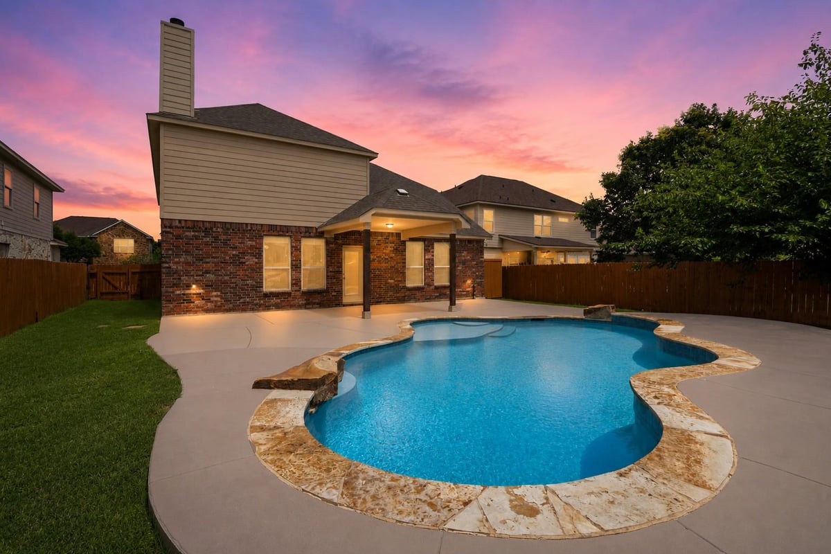 117 Emory Fields DR - front exterior - Luxury home in Emory Farms Sec 01, Hutto, TX