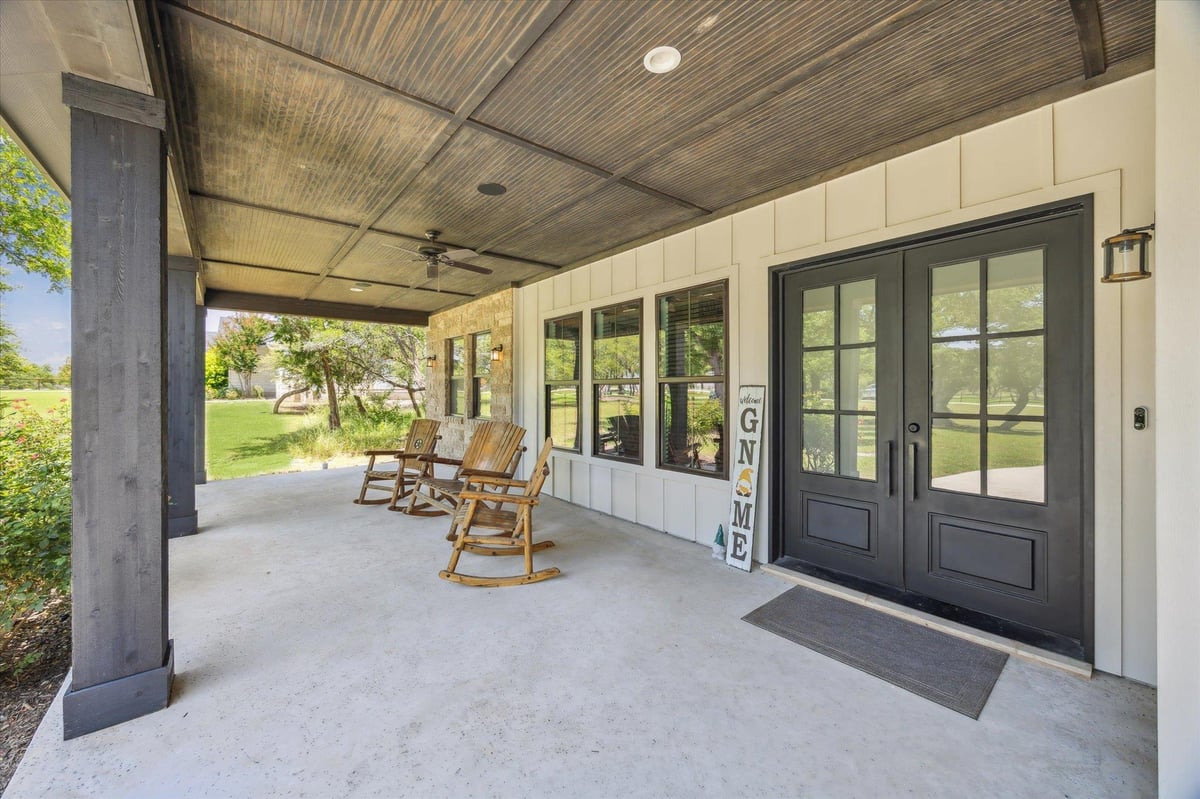 Kitchen at 117 Esperanza Petal Pass - 3 bed 2 bath home