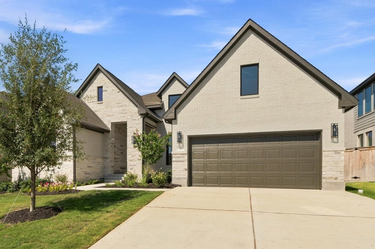 View 117 Meadow Beauty LN in Nolina 117 Meadow Beauty LN - property photo 1 - Luxury home in Nolina, Georgetown, TX