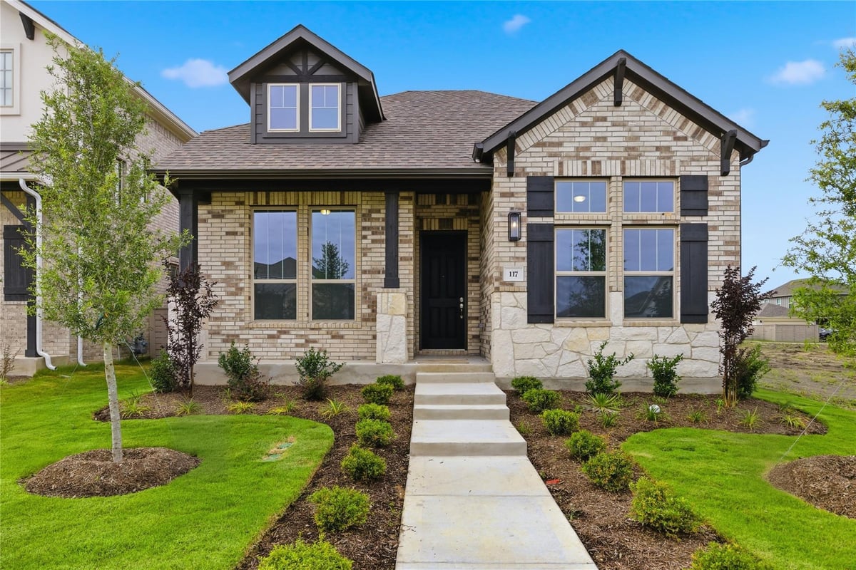 View 117 Royal Fern RD in Flora 117 Royal Fern RD - front exterior - Luxury home in Flora, Hutto, TX
