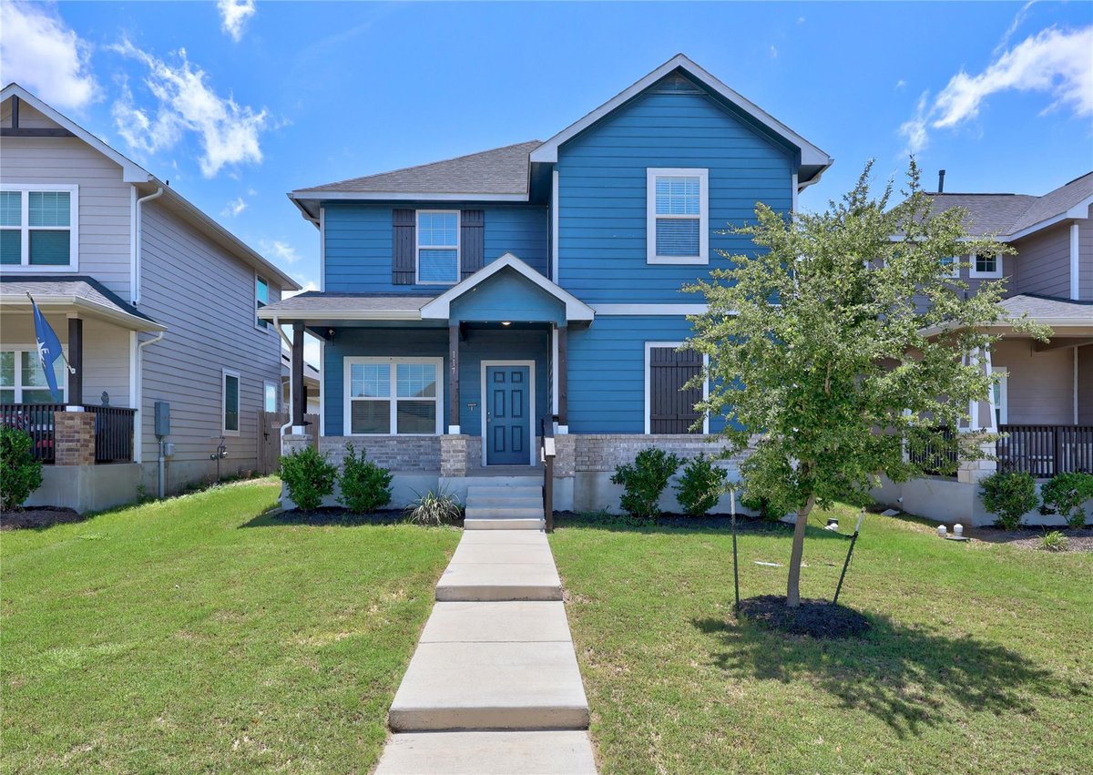 View 117 Shenandoah DR in Paramount Sec Two 117 Shenandoah DR - property photo 1 - Luxury home in Paramount Sec Two, Kyle, TX