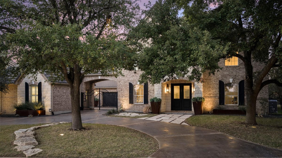 View 11700 EAGLES GLEN Dr in Steiner Ranch Ph 01 Sec 10B 11700 EAGLES GLEN Dr - front exterior - Luxury home in Steiner Ranch Ph 01 Sec 10B, Austin, TX