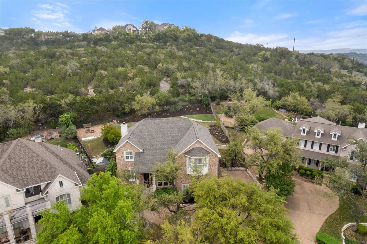 View 11704 Portofino Dr in Steiner Ranch Ph 02 Sec 03-D 11704 Portofino Dr - front exterior - Luxury home in Steiner Ranch Ph 02 Sec 03-D, Austin, TX