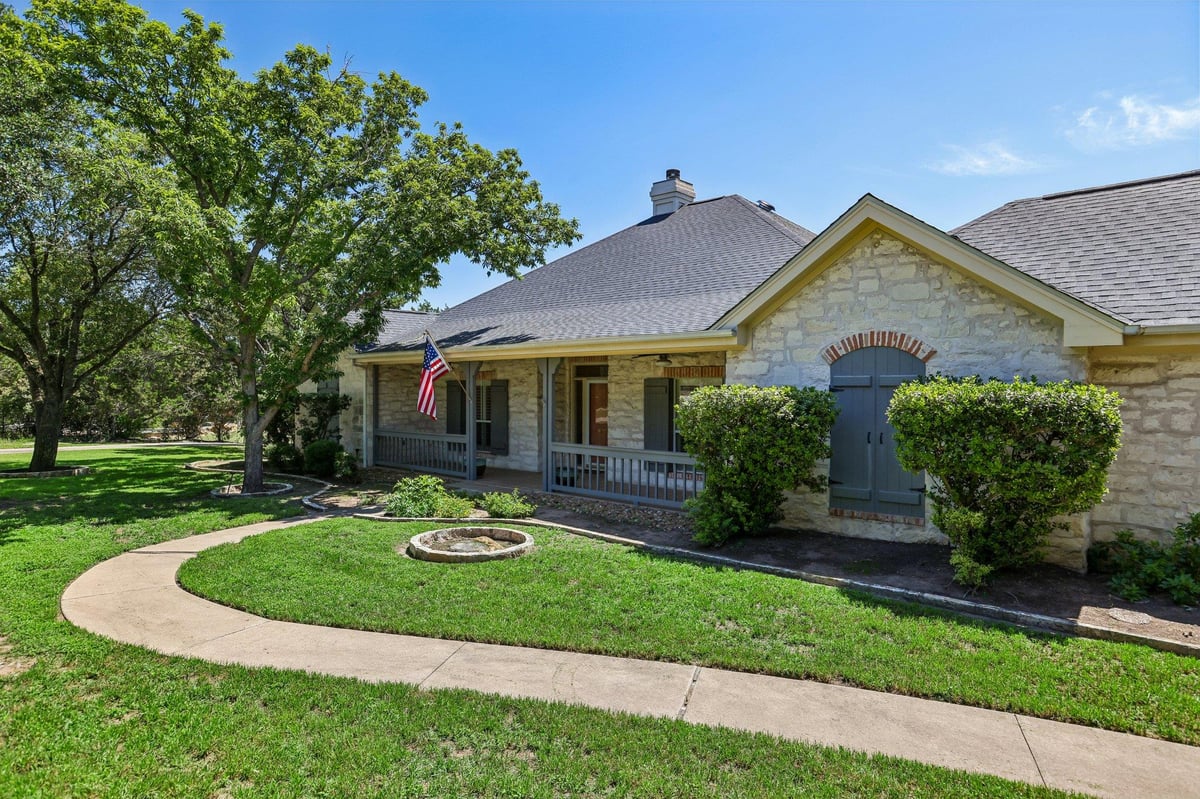 View 11705 Jess DR in SMOKEY MOUNTAIN OAKS 11705 Jess DR - front exterior - Luxury home in SMOKEY MOUNTAIN OAKS, Austin, TX