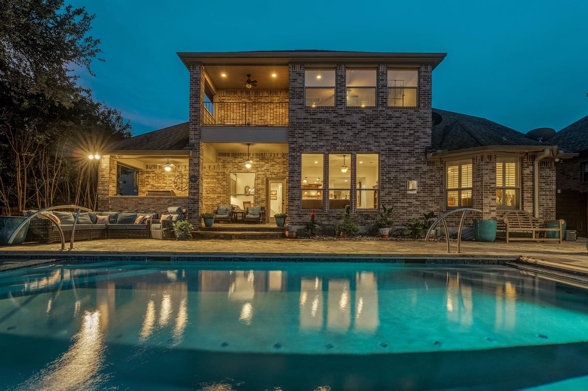 View 11708 Palisades Pkwy in Steiner Ranch 11708 Palisades Pkwy - front exterior - Luxury home in Steiner Ranch, Austin, TX