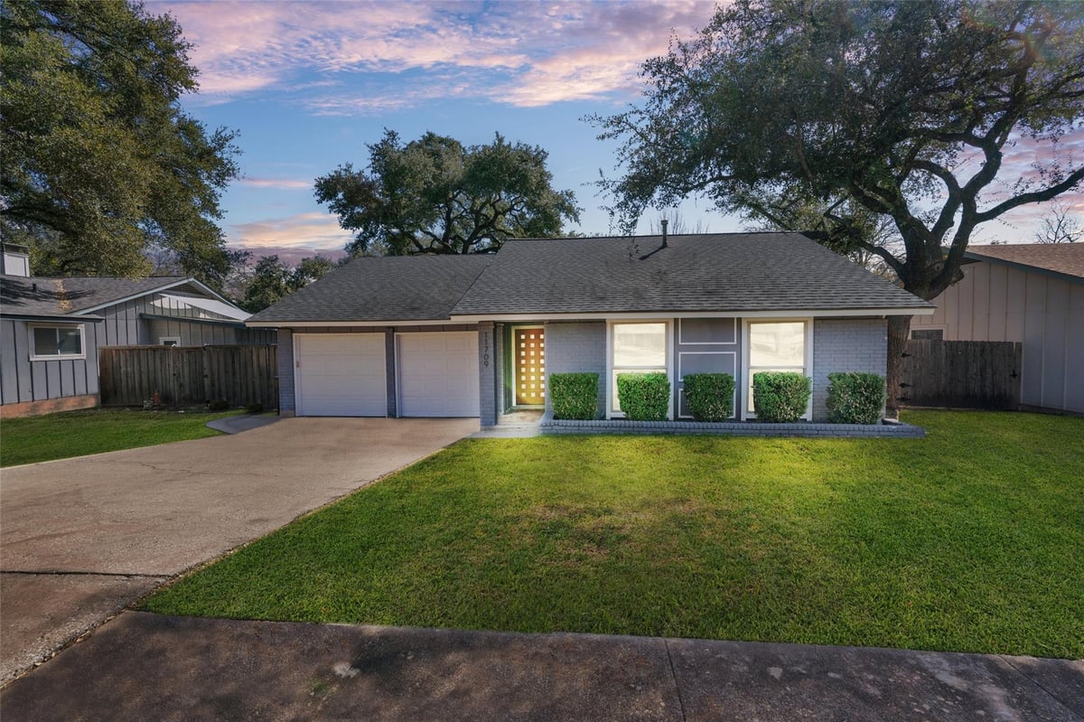 View 11709 Shoshone Dr in Mesa Park Sec 02 11709 Shoshone Dr - front exterior - Luxury home in Mesa Park Sec 02, Austin, TX