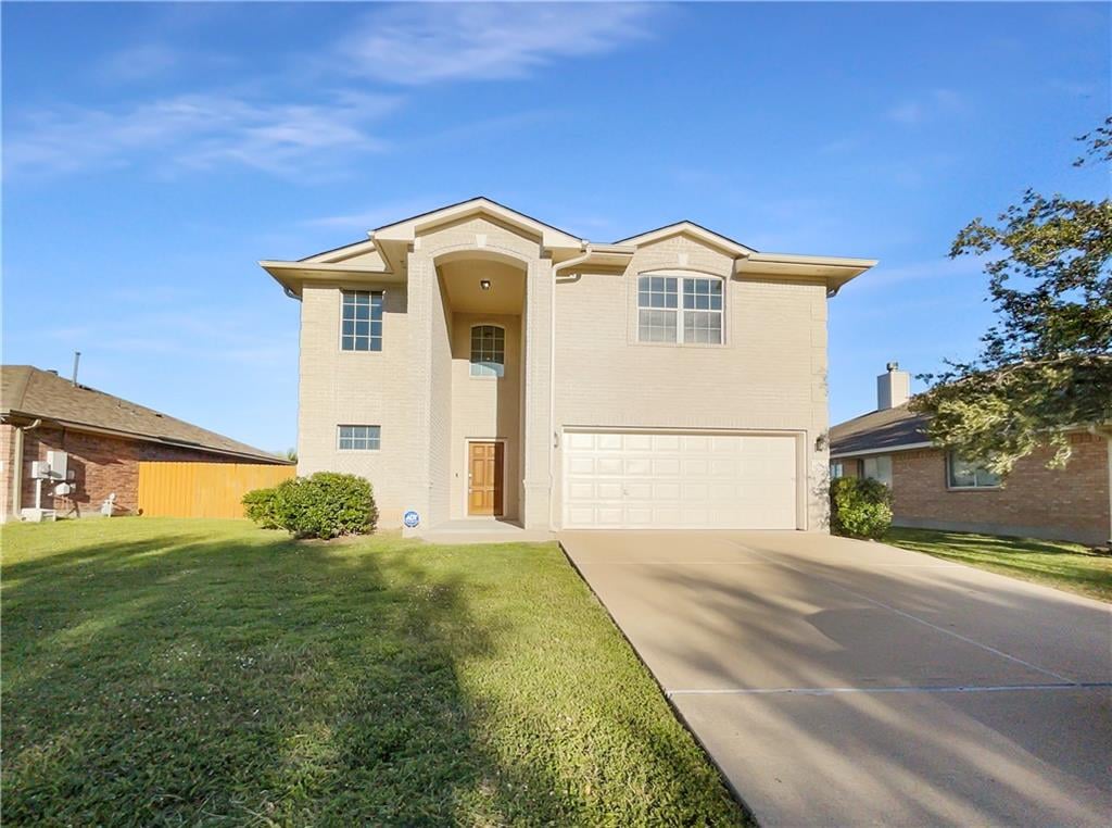 View 11721 Dunfries Ln in Belhaven Sec 01 11721 Dunfries Ln - front exterior - Luxury home in Belhaven Sec 01, Austin, TX