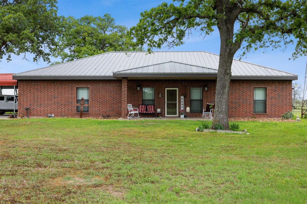 View 1176 Private Road 5011 in Ledbetter 1176 Private Road 5011, photo 1, Ledbetter, Ledbetter, TX