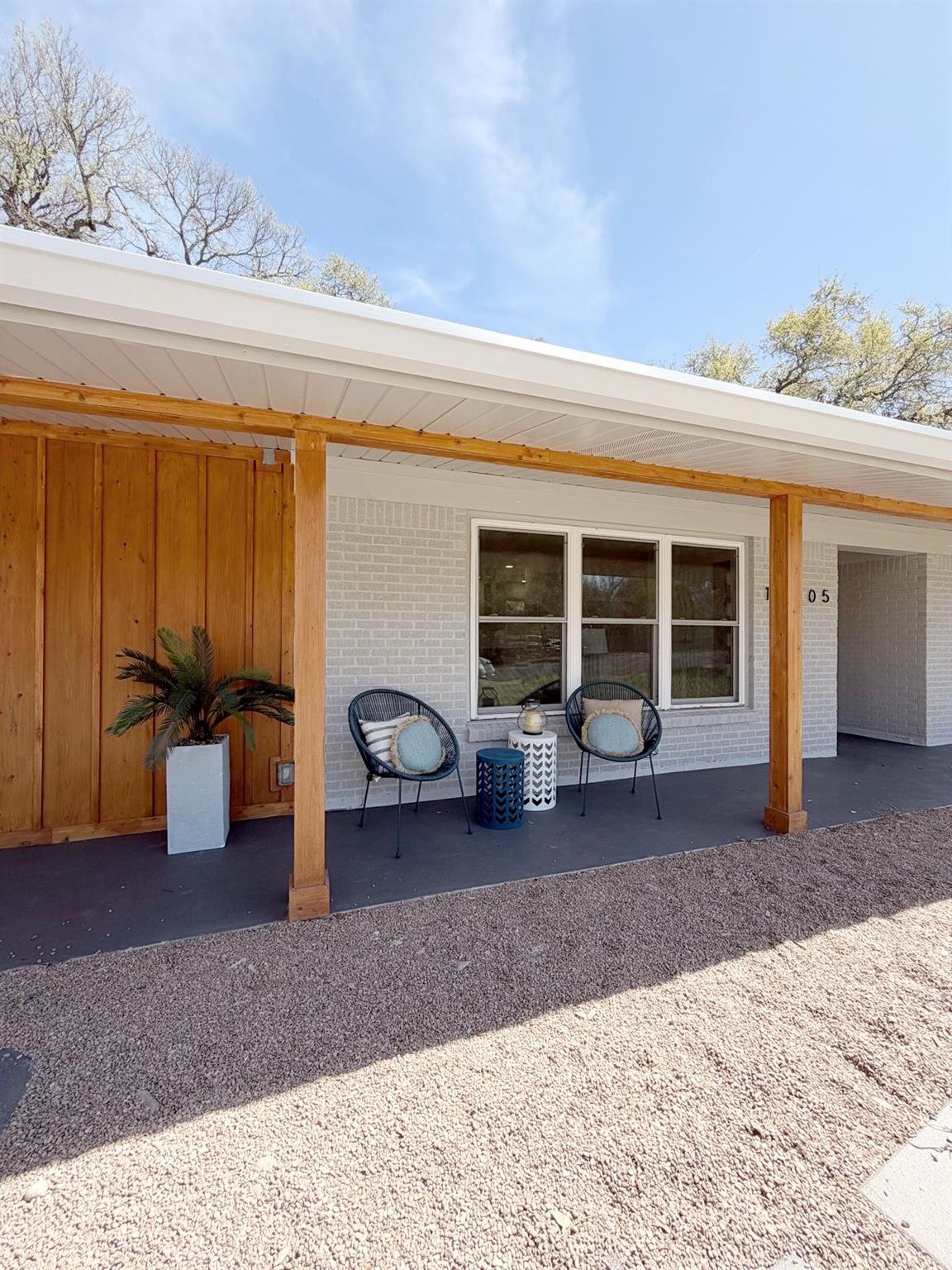 Living area at 11805 Pollyanna Ave - 3 bed 2 bath home