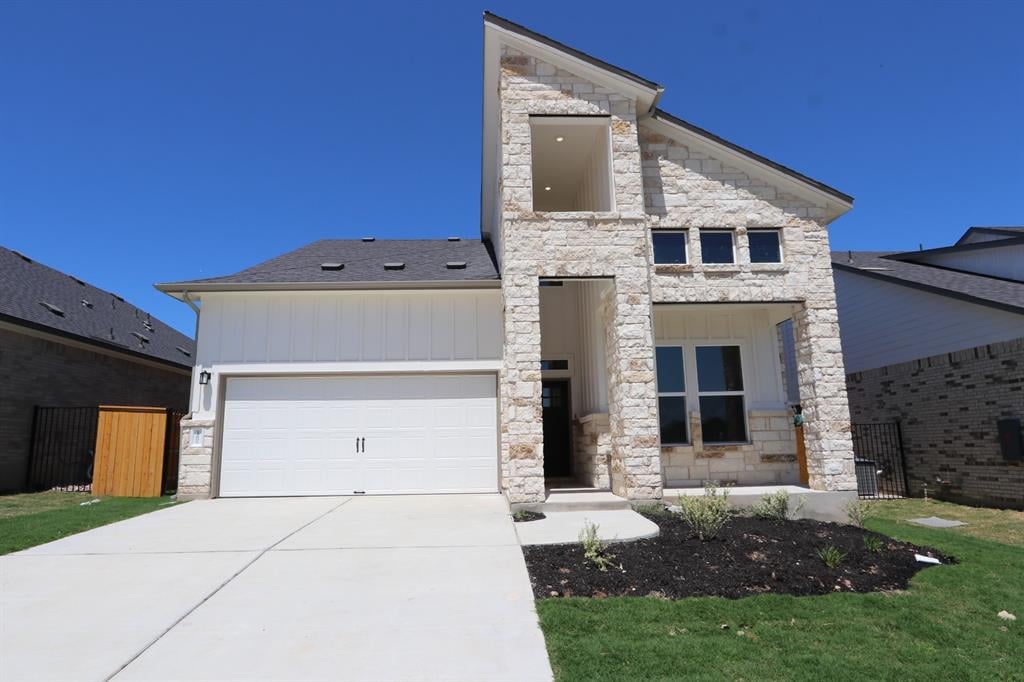 View 11806 Dillon Falls Dr in Cascades at Onion Creek 11806 Dillon Falls Dr - front exterior - Luxury home in Cascades at Onion Creek, Austin, TX