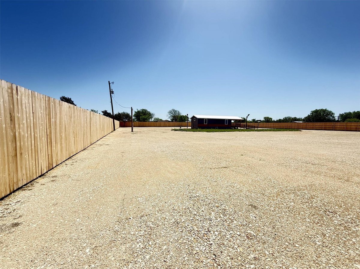 Kitchen at 11808 US HWY 183 Hwy - N/A, Buda, TX