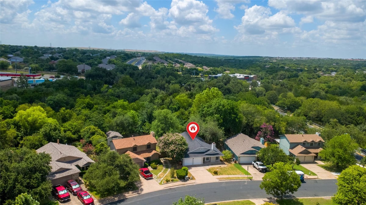 View 11811 Rotherham DR in Copperfield 11811 Rotherham DR - front exterior - Luxury home in Copperfield, Austin, TX