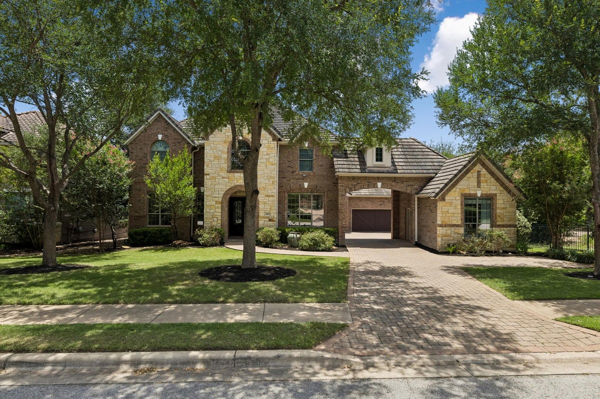 View 11813 Eagles Glen DR in Steiner Ranch 11813 Eagles Glen DR - front exterior - Luxury home in Steiner Ranch, Austin, TX