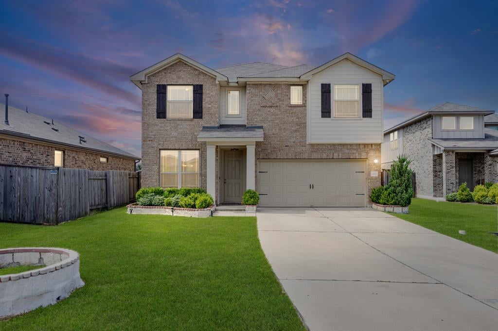 View 11813 Sandy Lodge Ct in Shadowglen Ph 2 Sec 19A 11813 Sandy Lodge Ct - front exterior - Luxury home in Shadowglen Ph 2 Sec 19A, Manor, TX