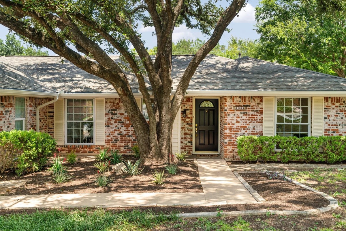 View 11823 Tedford St in Eubank Acres 11823 Tedford St - front exterior - Luxury home in Eubank Acres, Austin, TX