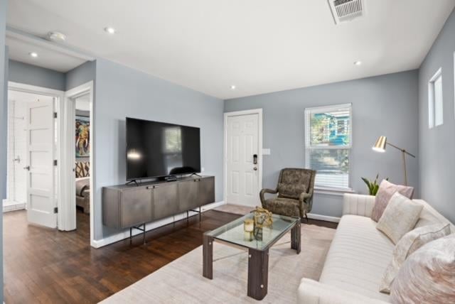 Primary bedroom at 1183 Coleto St - 2 bed 1 bath home