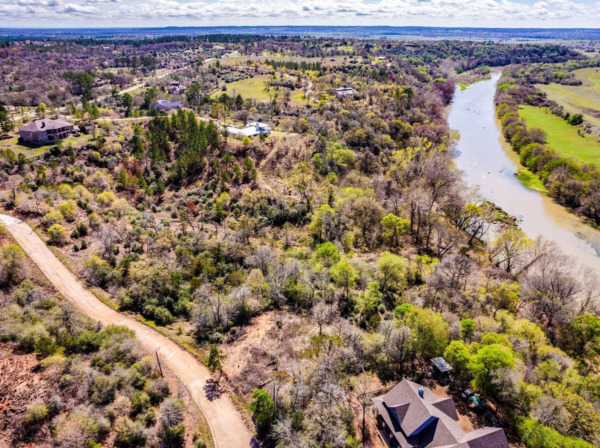 View 119 & 123 McCarthy Dr in Colovista Estates 119 & 123 McCarthy Dr - front exterior - Luxury lot in Colovista Estates, Bastrop, TX