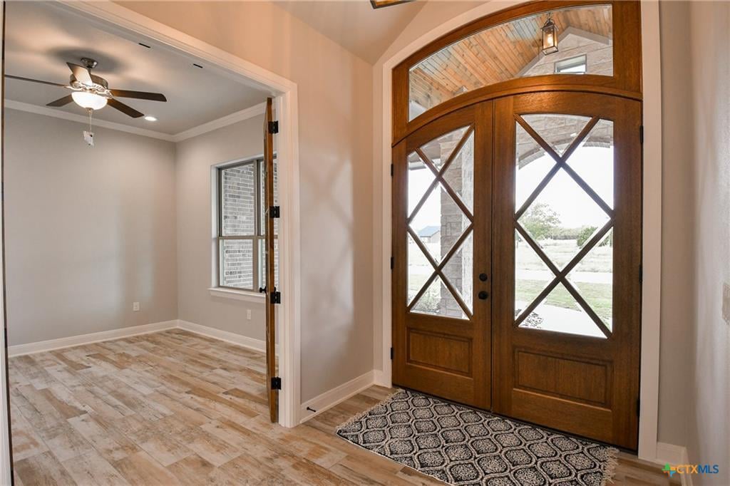 Primary bedroom at 119 Chattanooga Ct - 5 bed 2 bath home