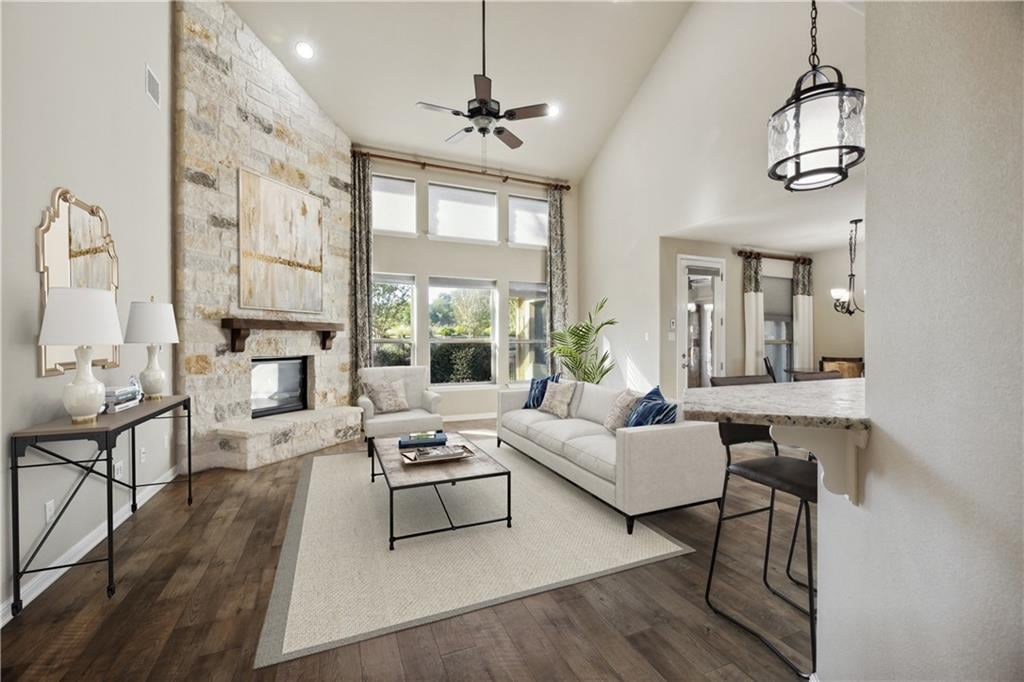 View 119 Finnel Cv in Reunion Ranch Sec 1 119 Finnel Cv - front exterior - Luxury home in Reunion Ranch Sec 1, Austin, TX