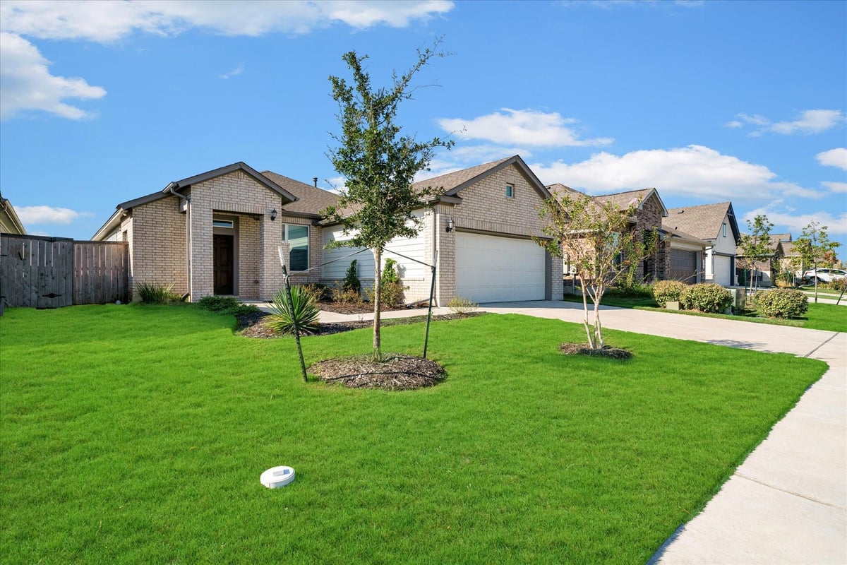 View 119 Thurston Dr in Colony Mud 1E Ph B Sec 2 119 Thurston Dr - front exterior - Luxury home in Colony Mud 1E Ph B Sec 2, Bastrop, TX