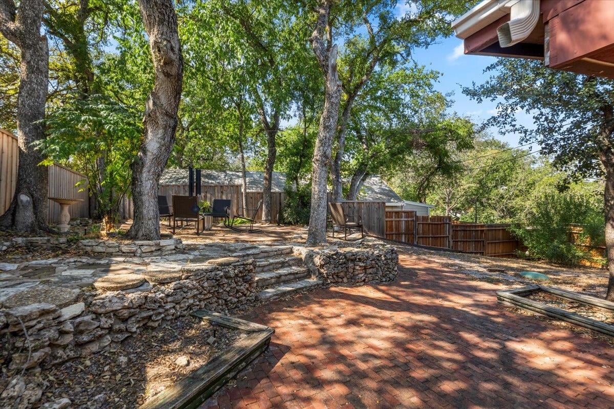 Primary bedroom at 119 Vicinity Trl - 3 bed 2 bath home
