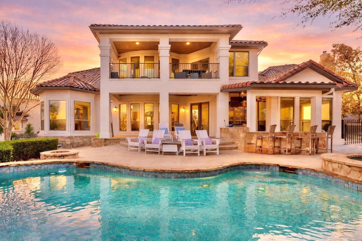 11904 Bristlewood Cv - front exterior - Luxury home in Steiner Ranch Ph 01 Sec 10C, Austin, TX