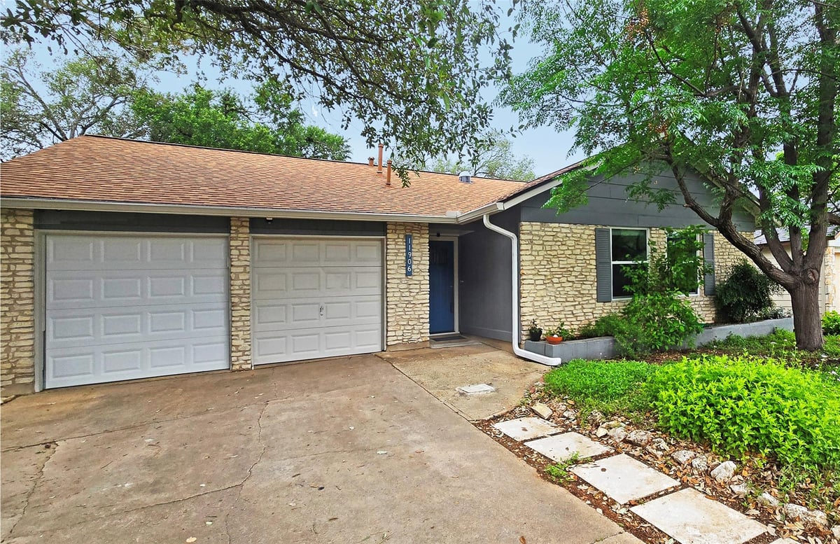 View 11906 Stout Oak TRL in Village 16 At Anderson Mill 11906 Stout Oak TRL - front exterior - Luxury home in Village 16 At Anderson Mill, Austin, TX