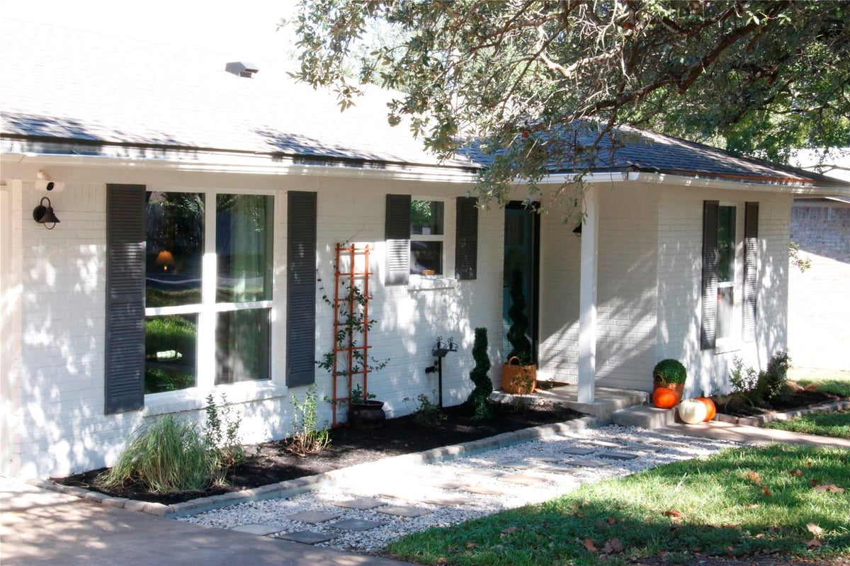 View 11912 Oakbrook DR in Austin 11912 Oakbrook DR, photo 1 of 39, Austin, Austin, TX