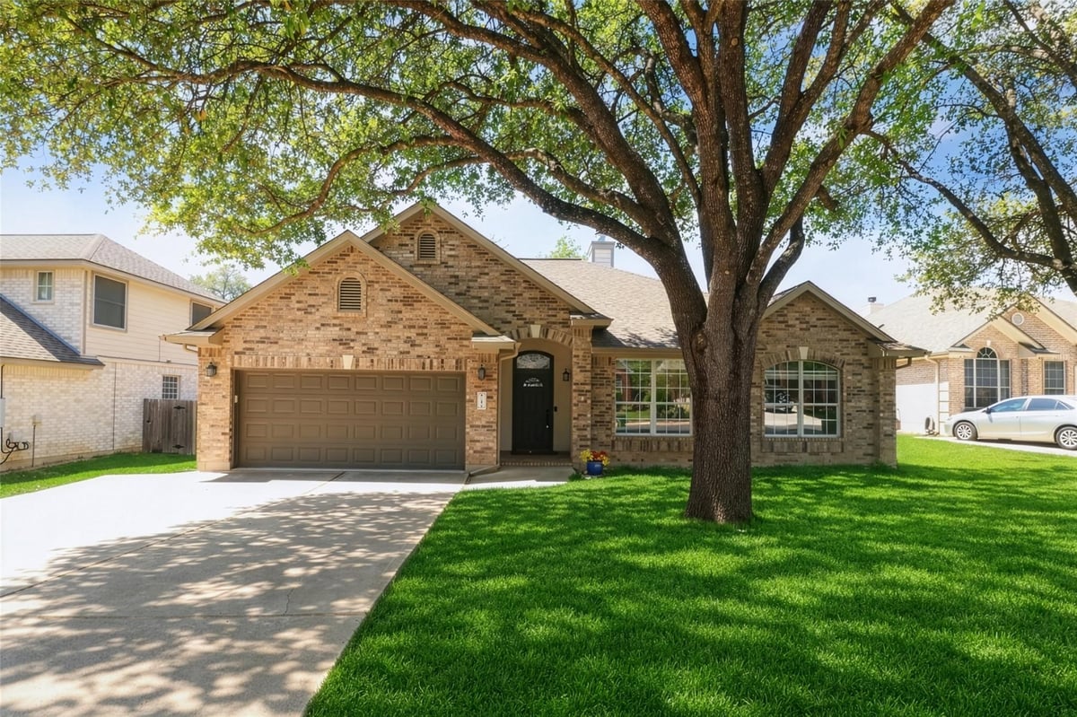 View 11918 Arbor Downs RD in Southland Oaks Sec 04 Ph A 11918 Arbor Downs RD - front exterior - Luxury home in Southland Oaks Sec 04 Ph A, Austin, TX