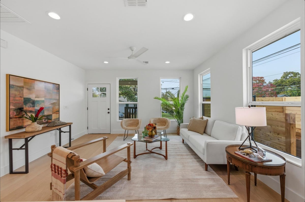 Living area at 1199 Coleto St - 2 bed 2 bath home