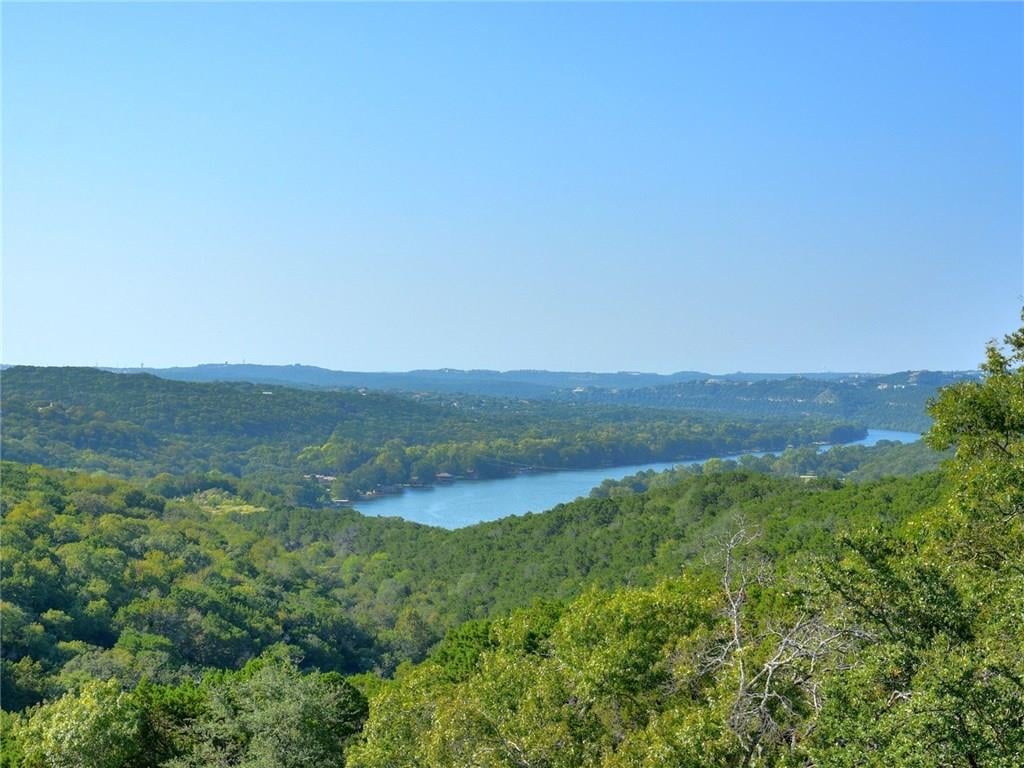 View 12 Beecher Ln in Rob Roy 12 Beecher Ln - property photo 1 - Luxury home in Rob Roy, Austin, TX