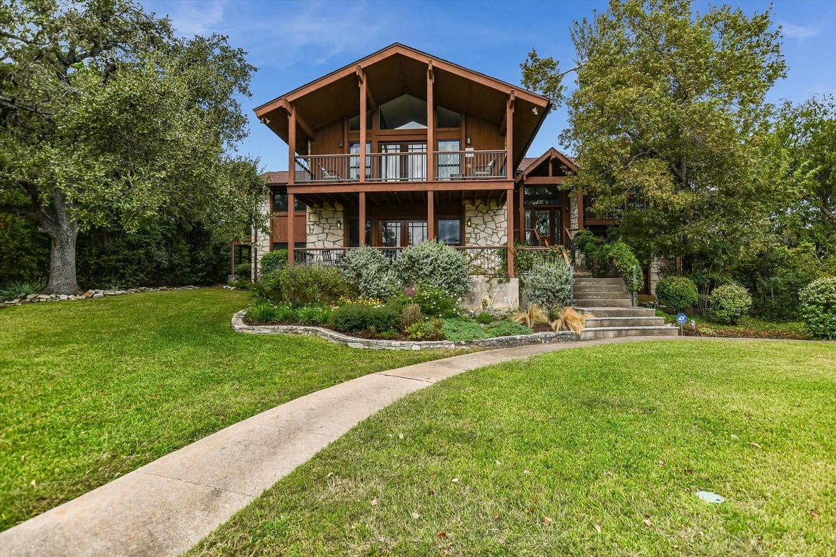 View 12 Sundown PKWY in Westlake Oaks 12 Sundown PKWY - property photo 1 - Luxury home in Westlake Oaks, Austin, TX